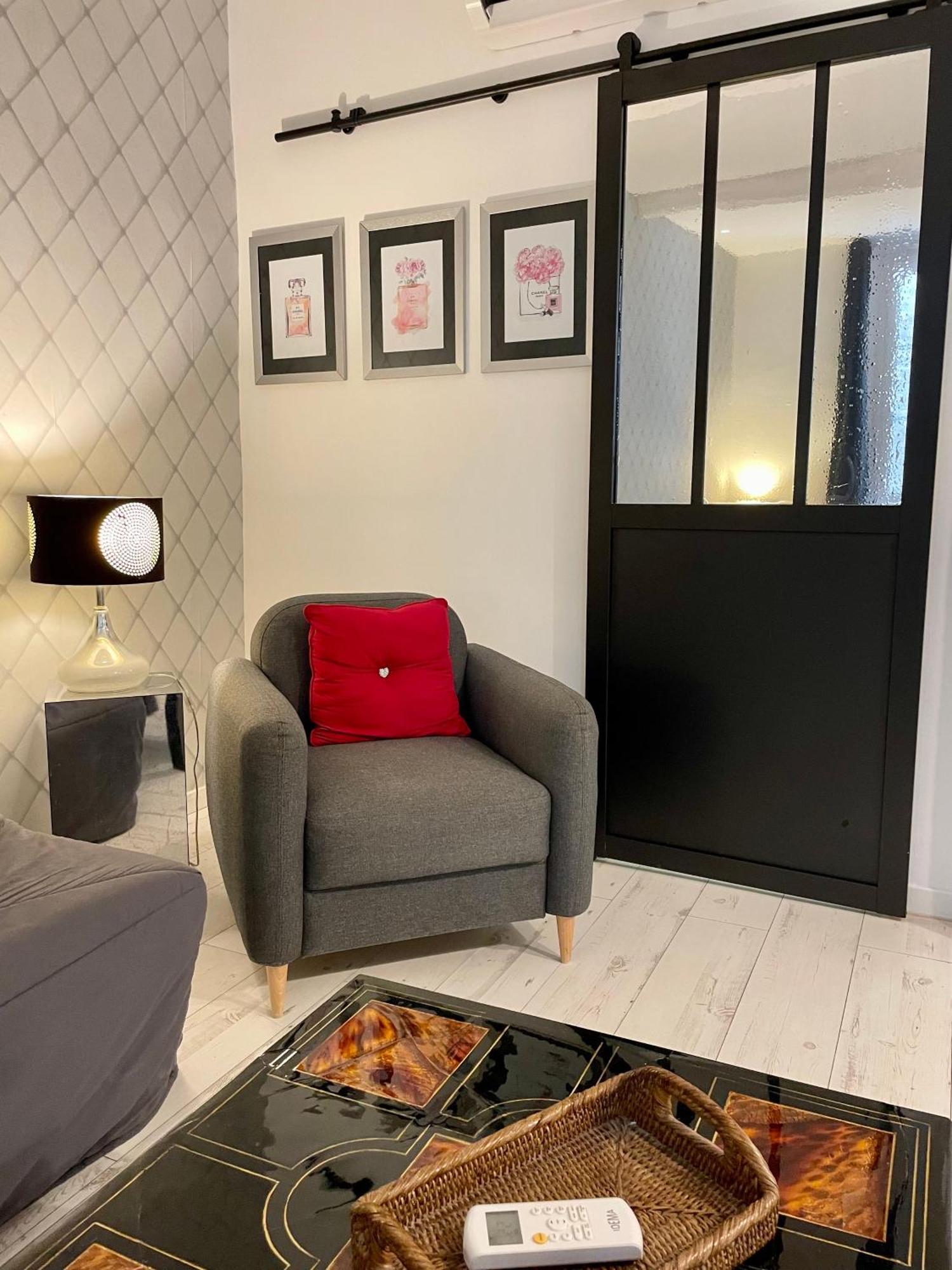 Les Remparts Antibes Location Apartment Екстериор снимка